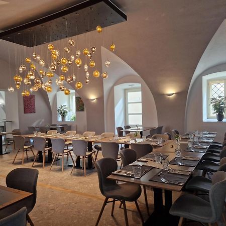 Zamek Svetla Nad Sazavou Hotel ภายนอก รูปภาพ